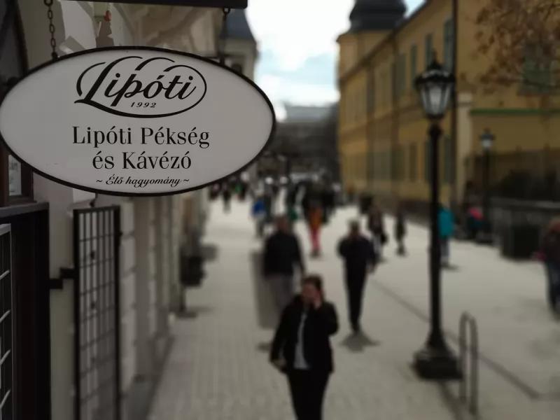 Lipóti Pékség és Kávézó Eger – Kávézó (Eger)