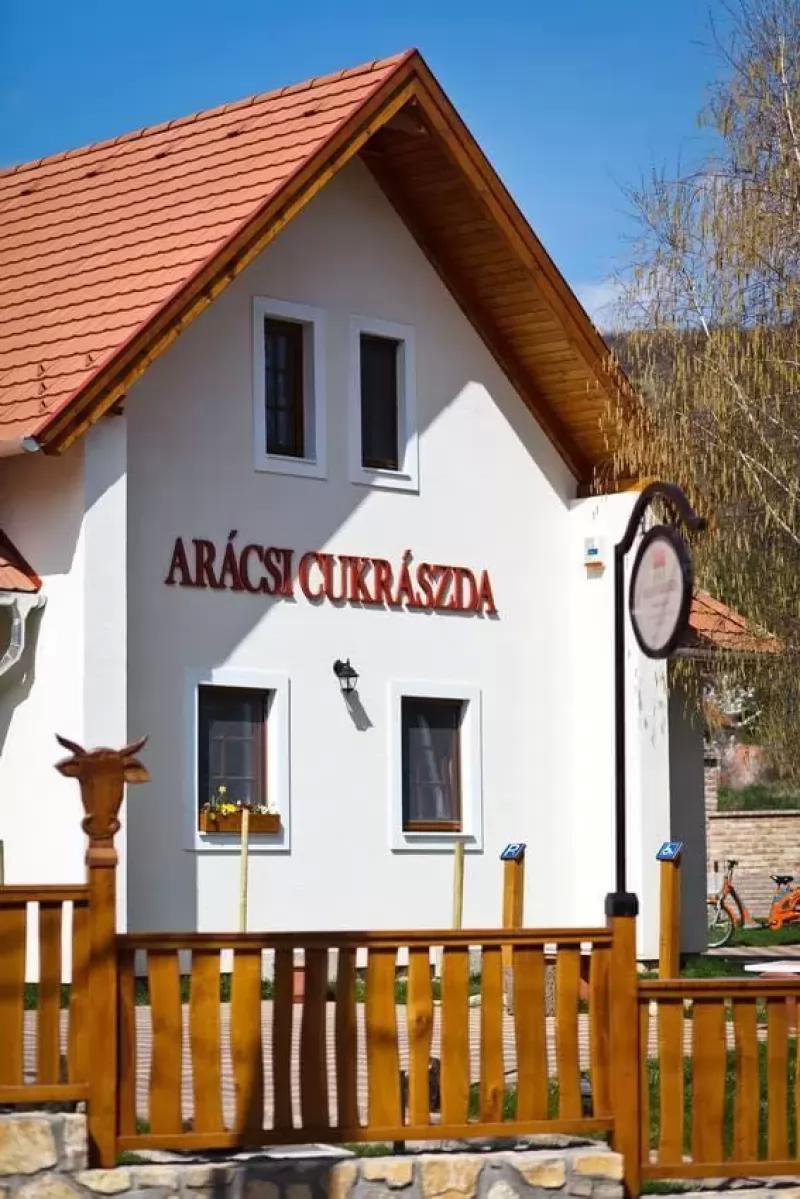 Arácsi Cukrászda – Cukrászda (Balatonfüred)