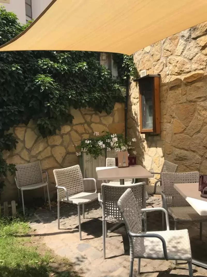 Corvin Café & Bistro – Bisztró (Budapest, I. kerület)
