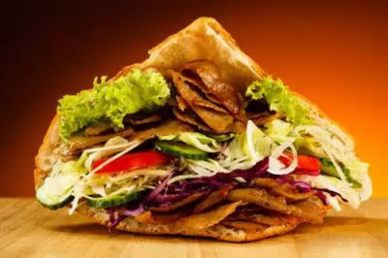Döner Kebab – Gyorsétterem (Hatvan)