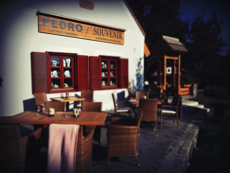 Pedro coffee & drinks – Kávézó (Tihany)
