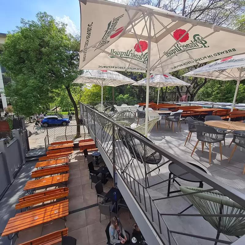 Pivo Bar & Pizzeria – Bár (Szeged)