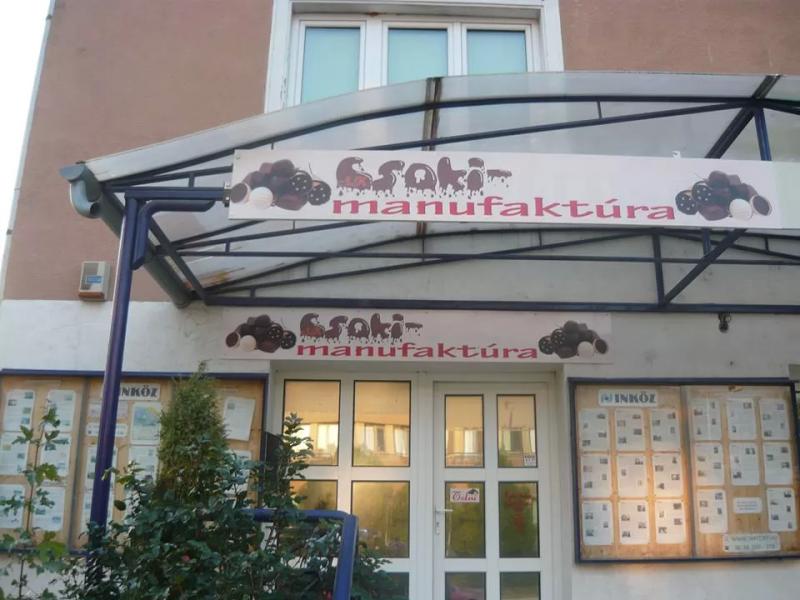 S-K Csokoládé Manufaktúra – Gyorsétterem (Tatabánya)