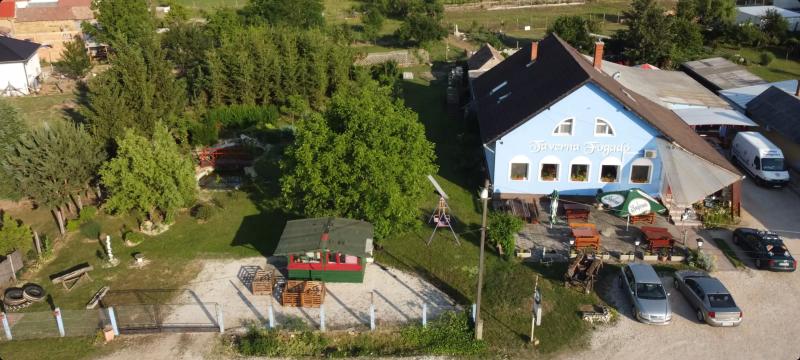 Taverna Fogadó – Vendéglő (Gyarmat)