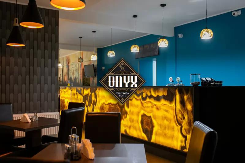 ONYX Street Food House – Étterem (Kistelek)
